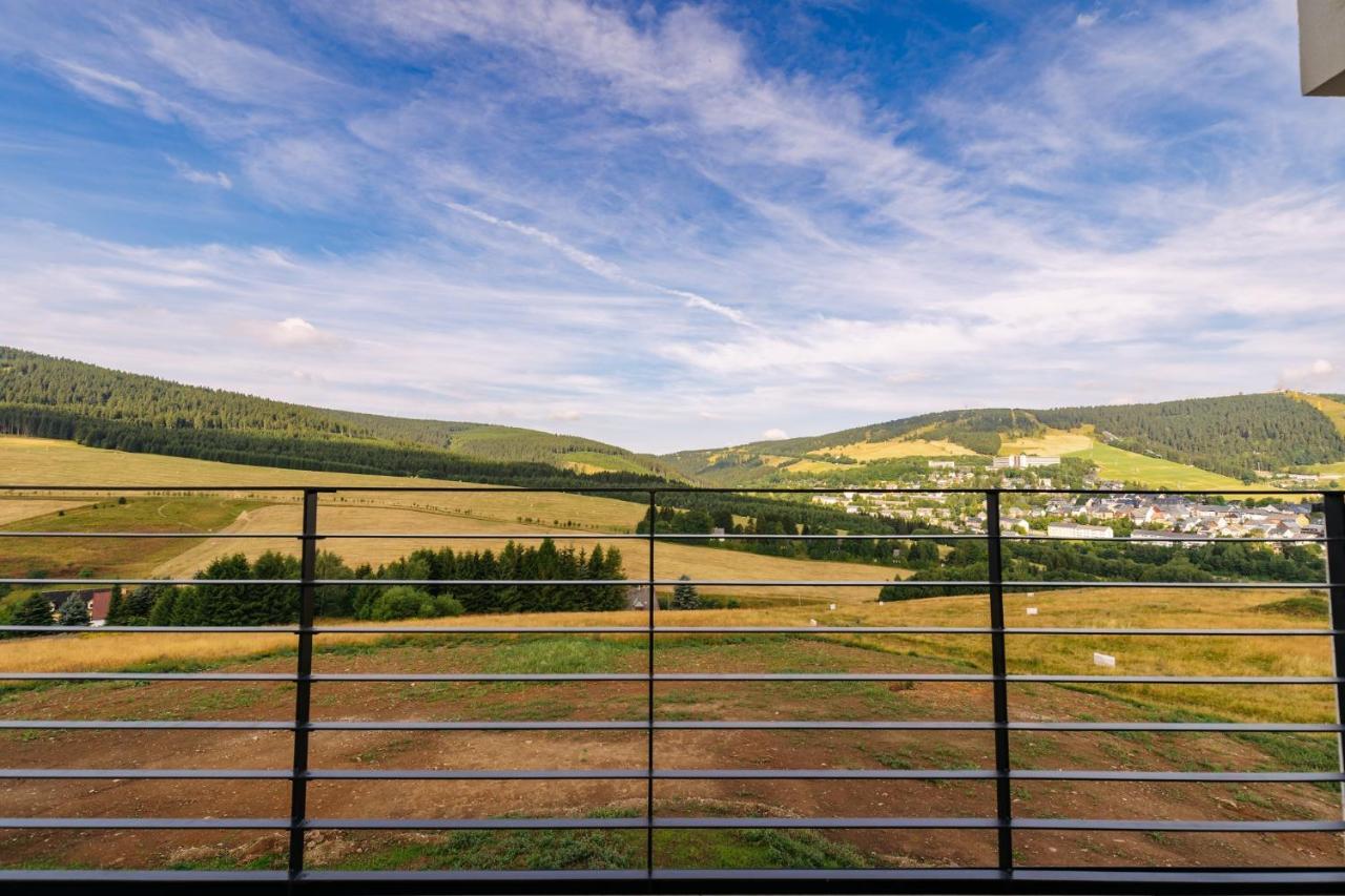 Apartment Enzian Loučná pod Klínovcem Exteriér fotografie
